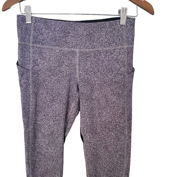 LULULEMON Pace Rival Crop (22") - Picture 11 of 15